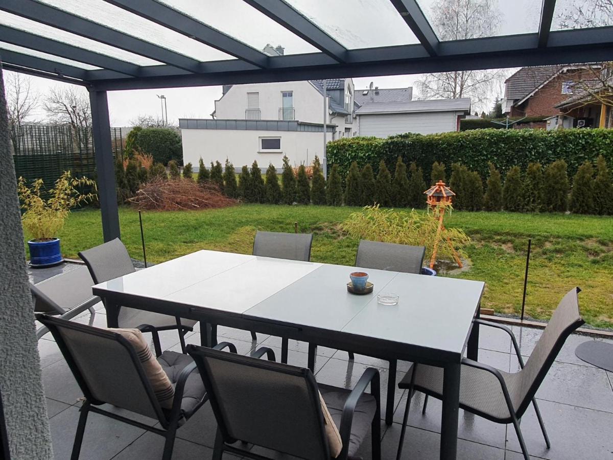 Grosszuegige Unterkunft Mit Terrasse Oberbrechen المظهر الخارجي الصورة